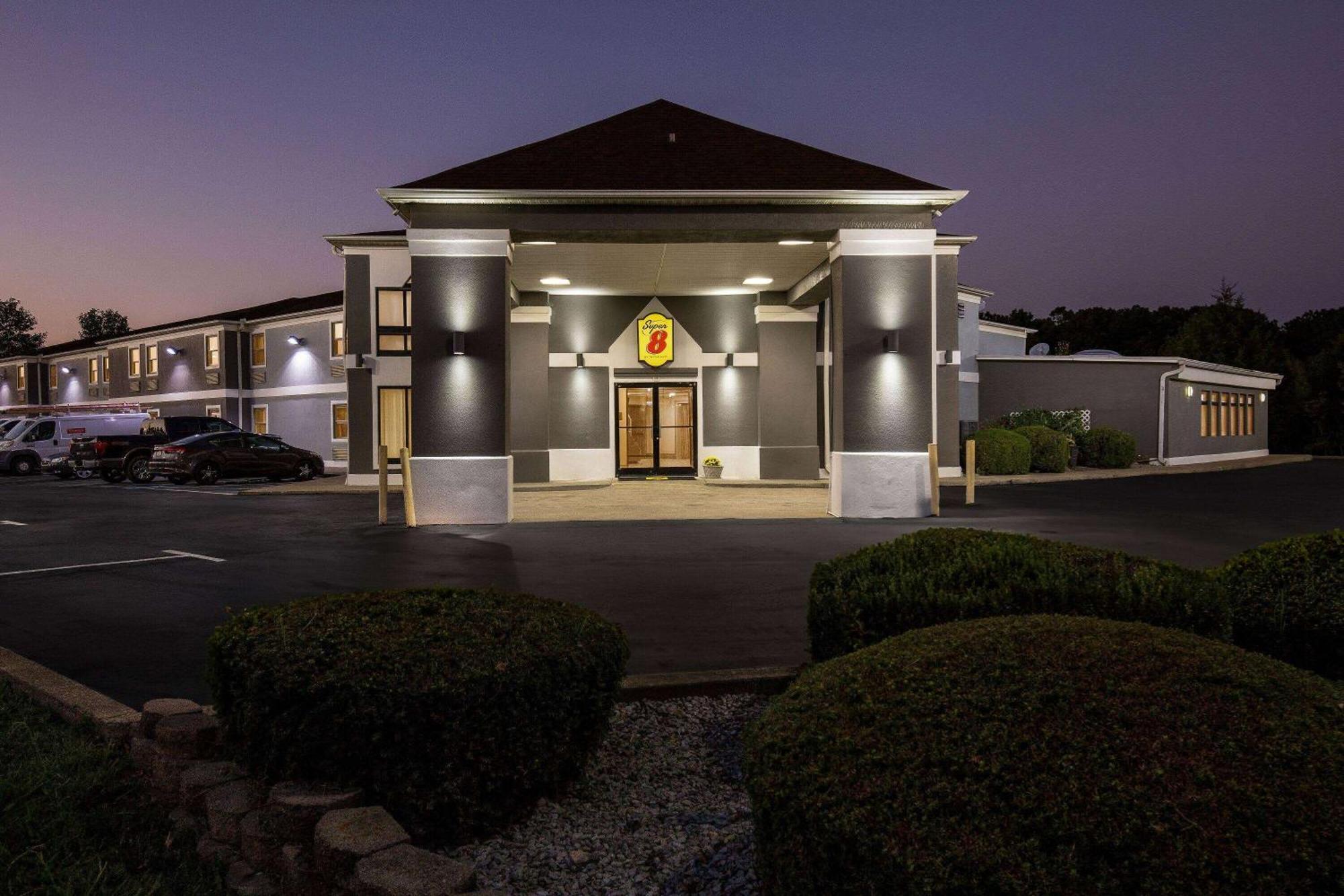 Super 8 By Wyndham